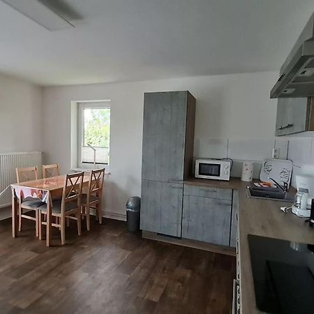 Komfortabele Ferienwohnung In Ruhiger Lage Засниц Экстерьер фото