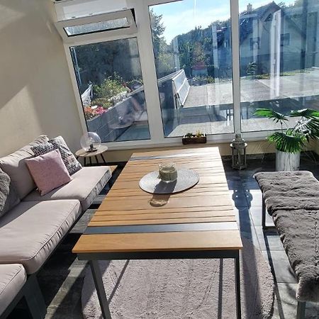 Komfortabele Ferienwohnung In Ruhiger Lage Засниц Экстерьер фото